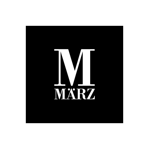 März